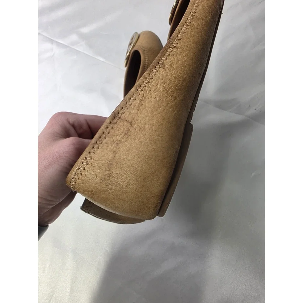 Tory Burch Women's Tan‎ Brown Pebbled Leather Medallion Logo Ballet Flats 8M